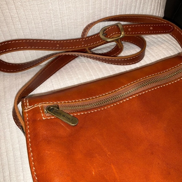 GENUINE LEATHER MADE IN ITALY CROSSBODY BAG - Picture 8 of 15